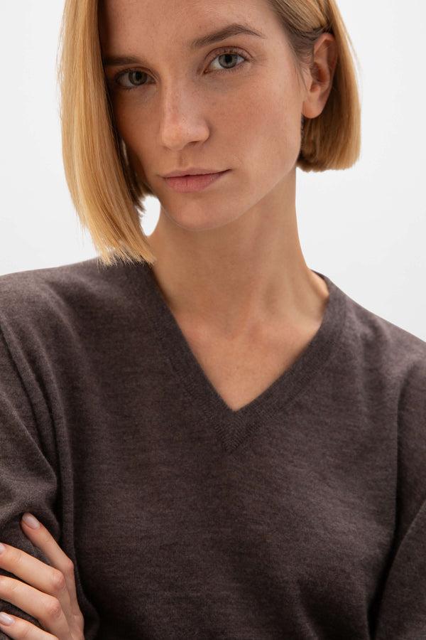 johnstons of elgin Superfine Cashmere V Neck Brown Jumper