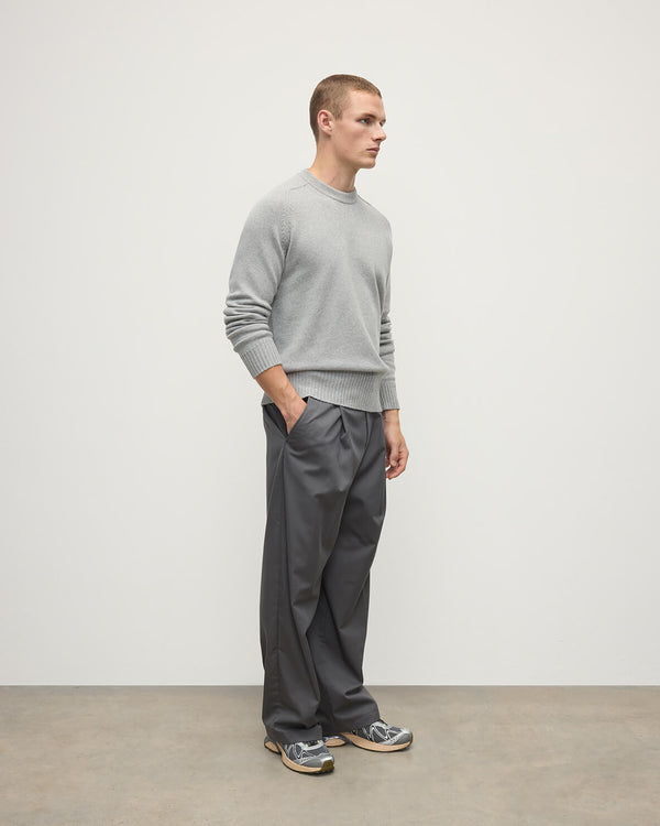 Johnstons Of Elgin Superfine Merino Relaxed Light Grey Jumper