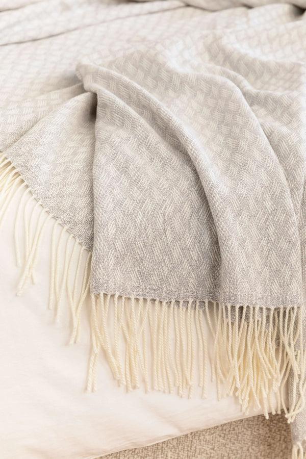 Johnstons Of Elgin Trellis Weave Merino Light Grey Bed Throw