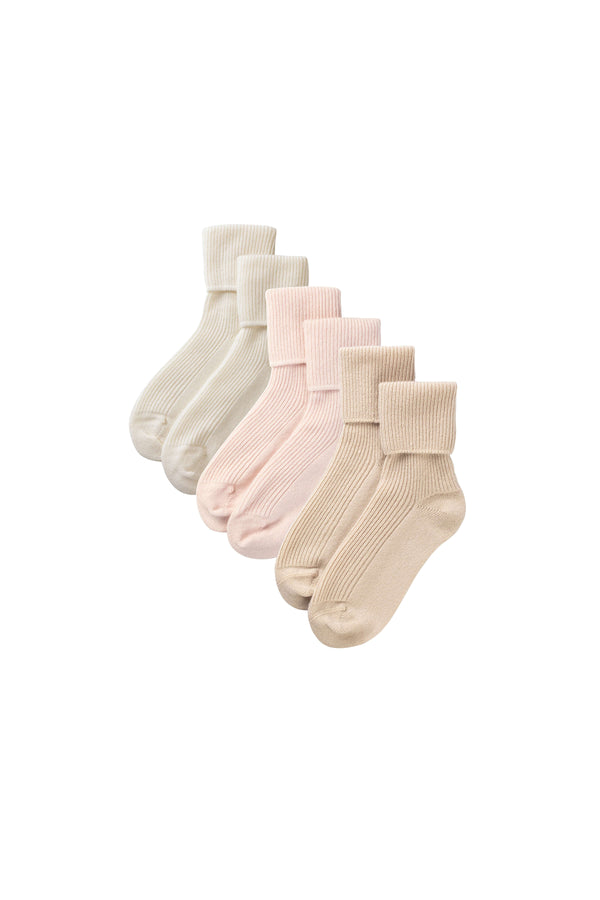 johnstons of elgin Women's Cashmere Lounge Socks Gift Set