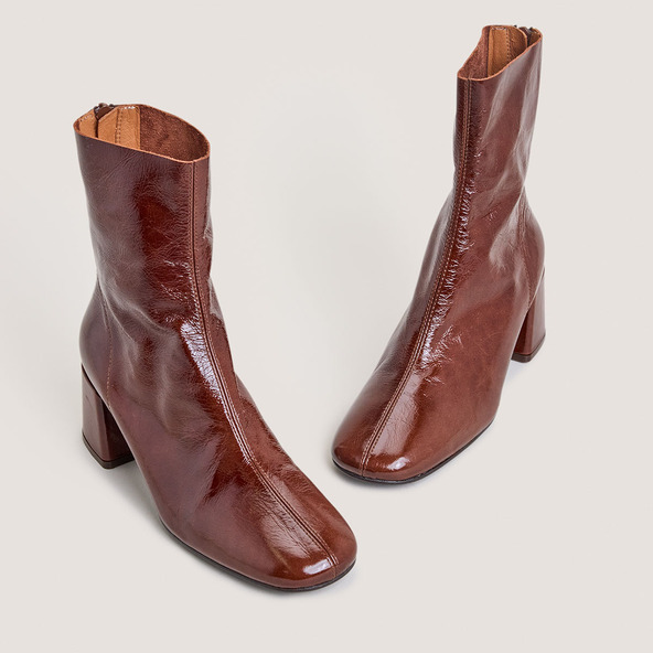 Jonak Ankle Boots With Back Zippers In Shiny Brown Leather DENONIE