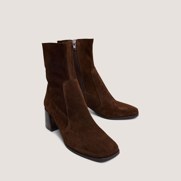 Jonak Ankle Boots With Oval Toes In Brown Split Leather ARGENTAT