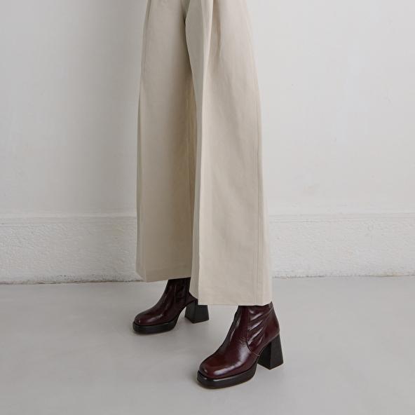 jonak Ankle boots with platforms in dark brown shiny leather BRIGAND