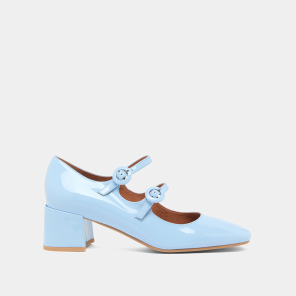Jonak Babies With Double Straps And Rounded Toes In Light Blue Varnish DELOU