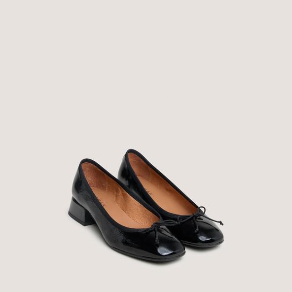 jonak Ballerinas with square toes in black pleated patent DYBIL