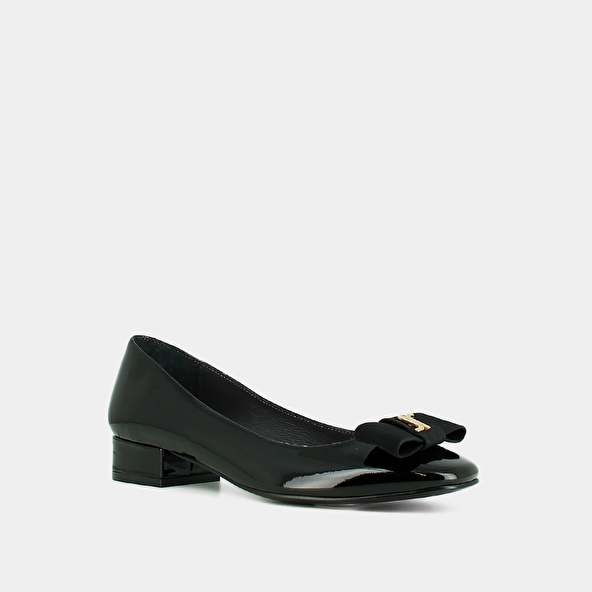 Jonak Ballerines Avec Noeud Et Monogramme In Black Patent DAMIA