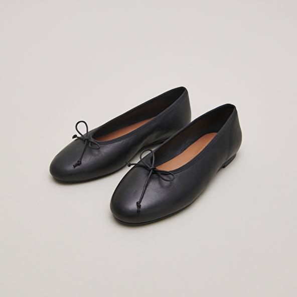 Jonak Ballet Flats With Laces In Black Leather DJERBA