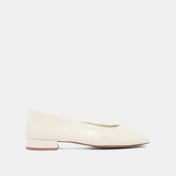 Jonak Ballet Flats With Small Heels In Ecru Pleated Varnish LEA