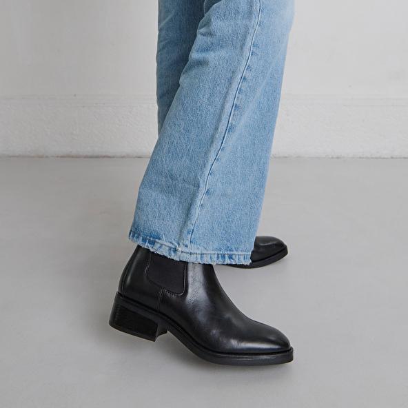 Jonak Boots à élastiques In Black Leather GABRIELLE