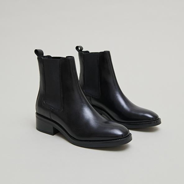 jonak Boots à élastiques in black leather GABRIELLE