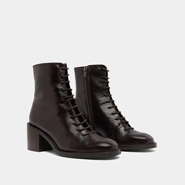 Jonak Boots à Lacets Et Talons Débordants In Dark Brown Leather BRINDILLE