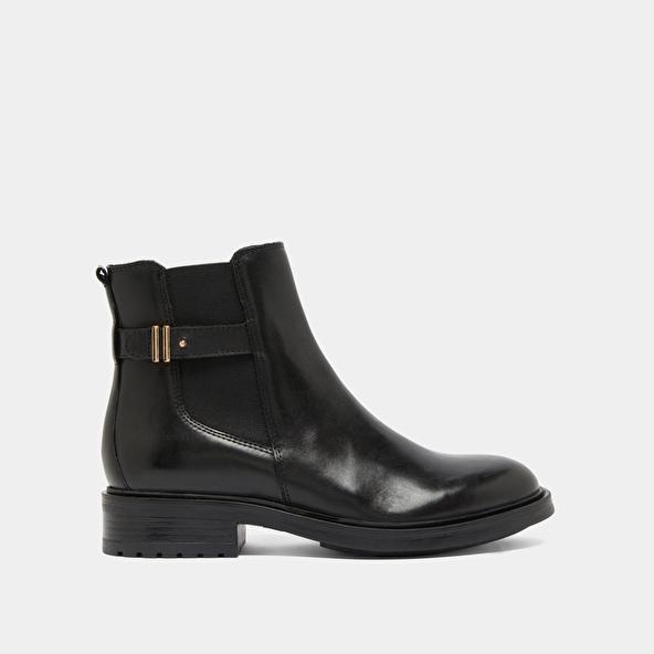 Jonak Boots Basses à Talons Crantés In Black Leather GABIN