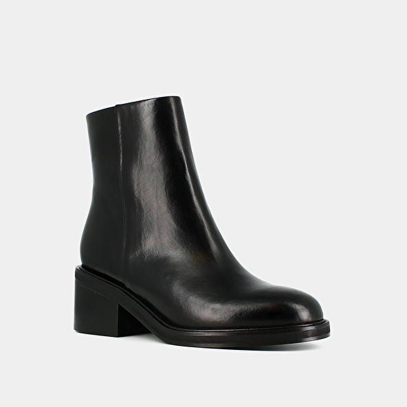 Jonak Boots With Chunky Heels In Black Leather DANSEUSE