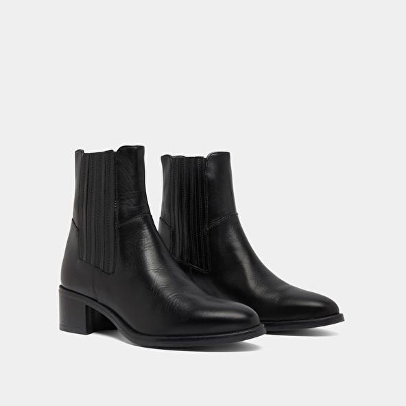 Jonak Boots With Elastic Band And Square Heel In Black Leather CHILI