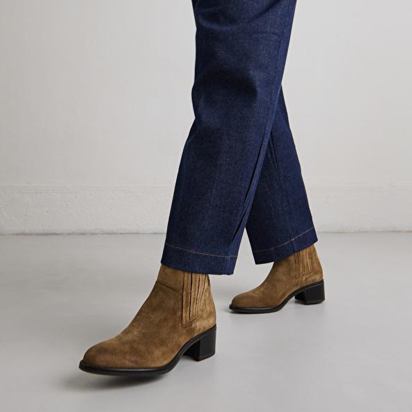 Jonak Boots With Elastic Band And Square Heel In Taupe Suede CHILI