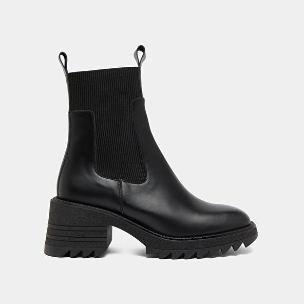 Jonak Boots With Elastics And Notched Sole In Glazed Black Leather DOVE