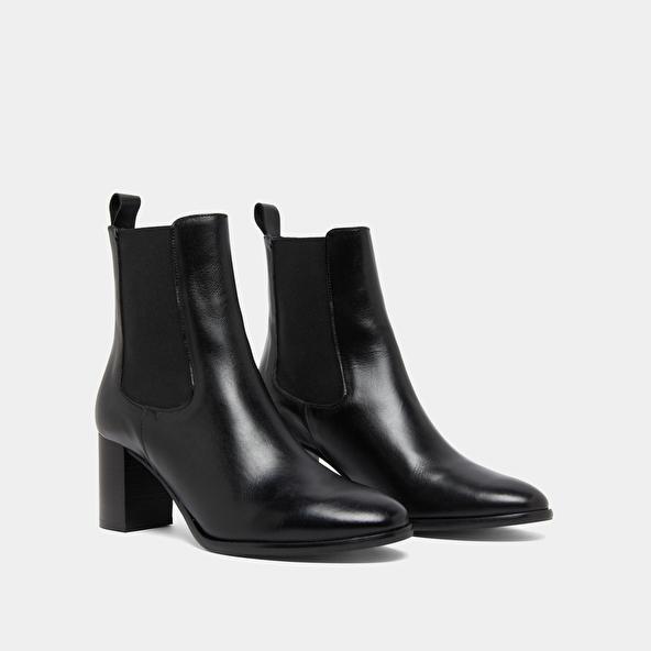Jonak Boots With Heels And Elastics In Black Leather DEVIN