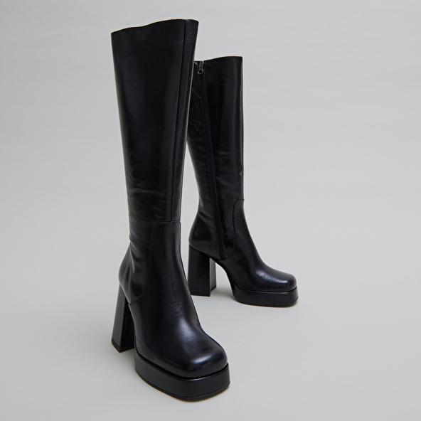 Jonak Boots With Heels And Square Toes In Black Aged Leather BRYAN
