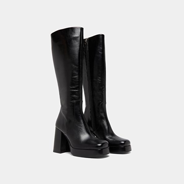 Jonak Boots With Heels And Square Toes In Black Aged Leather BRYAN