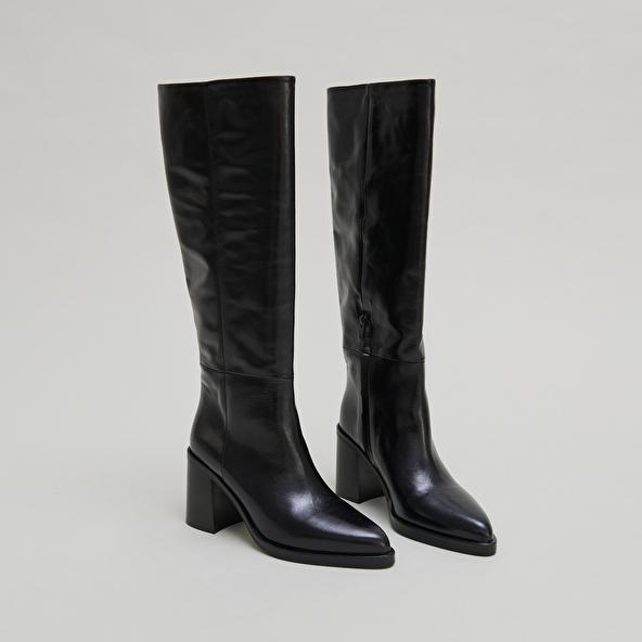 Jonak Boots With Laminated Heels In Black Leather DICKINSON