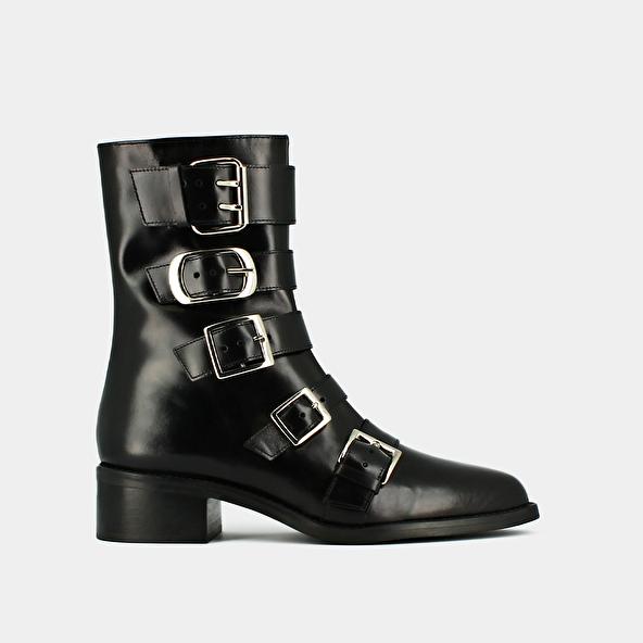 Jonak Boots With Straps And Pointed Toes In Black Leather DIORA