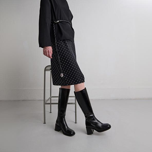 jonak Boots with thick heels and square toes in black leather DIOU