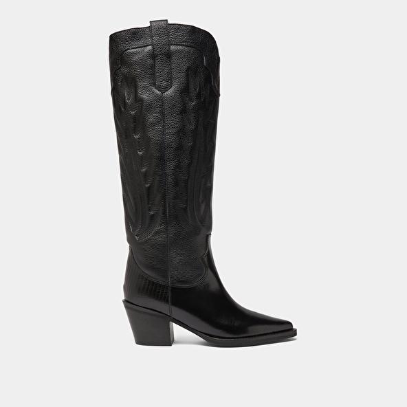 Jonak Boots With Thick Heels And Visible Stitching In Black Grained Leather DILO