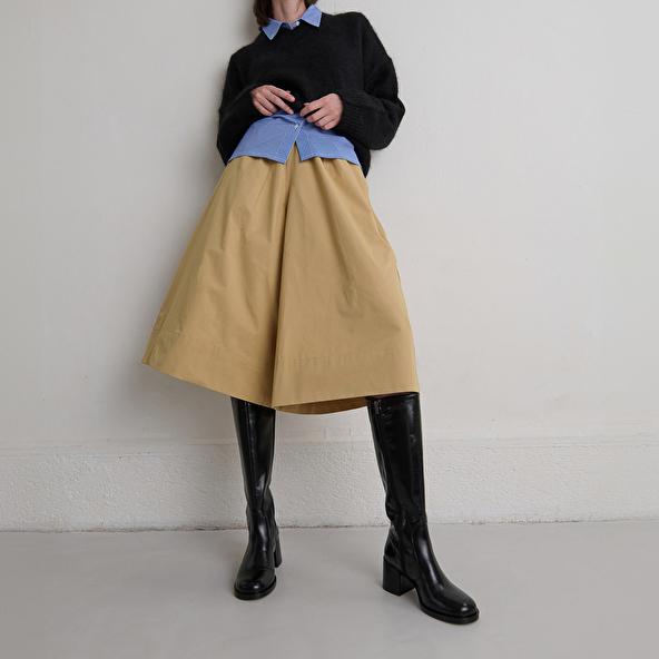 jonak Bottes à talons et bouts arrondis in black leather BIENVENUE