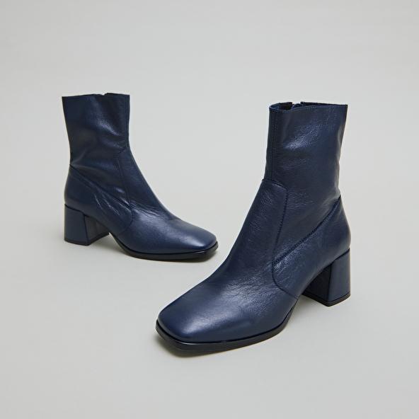jonak Bottines à bouts ovales in blue leather ARGENTAT
