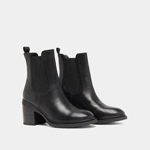 Jonak Bottines à élastiques Et Bouts Arrondis In Black Leather ATILA