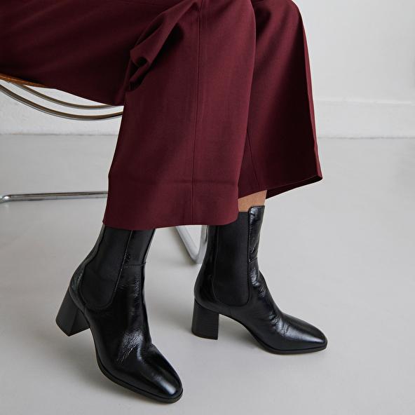 Jonak Bottines à élastiques In Black Shiny Leather DUCHA