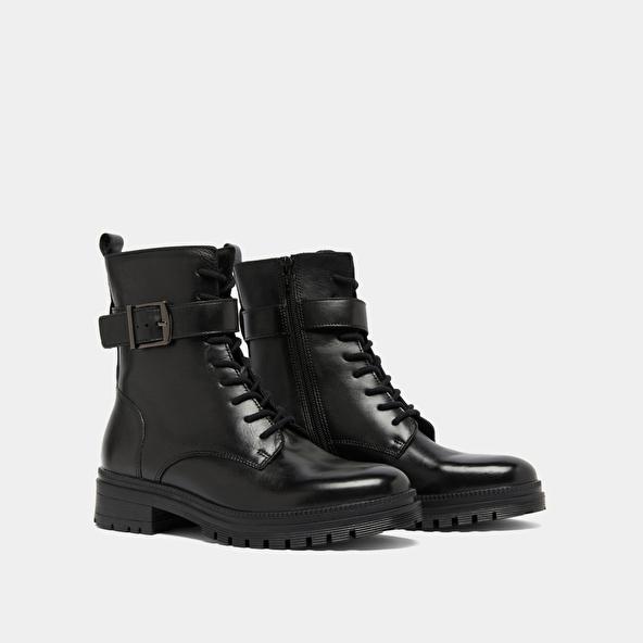 Jonak Bottines à Lacets Et Semelles Crantées In Black Leather GIPSY