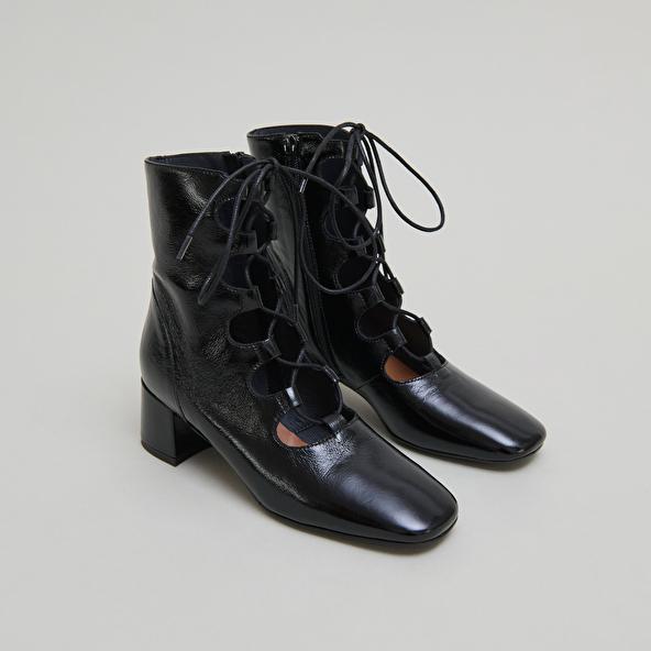 Jonak Bottines à Lacets In Black Shiny Leather DAMSO