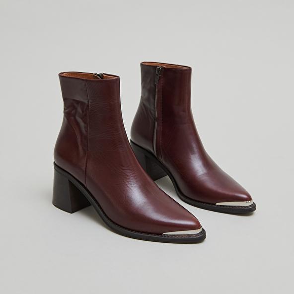 jonak Bottines à talon et embout doré in brown leather DELO