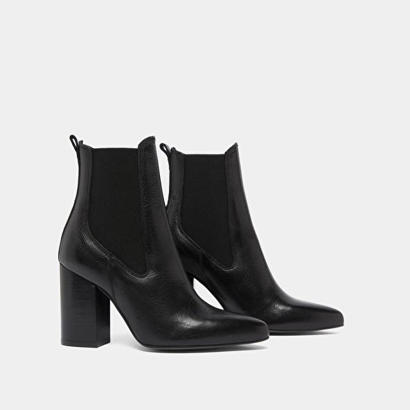 Jonak Bottines à Talons Et Bouts Pointus In Black Grained Leather BROOK