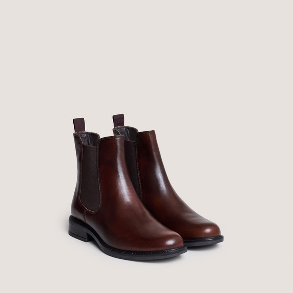 Jonak Chelsea Boots With Rounded Toe In Brushed Cognac Leather AUDRY
