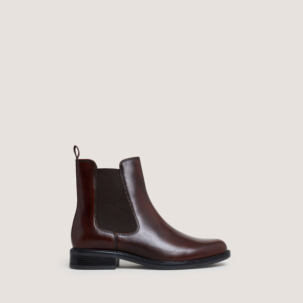 jonak Chelsea Boots with Rounded Toe in brushed cognac leather AUDRY