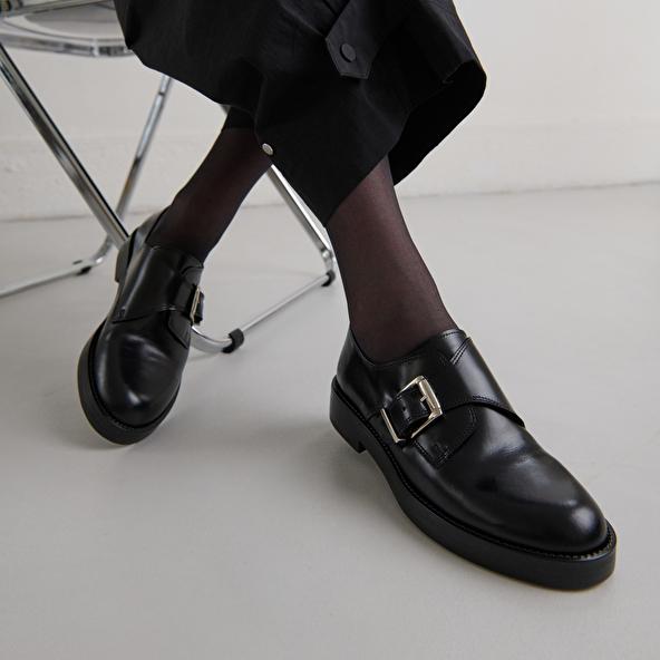 jonak Derbies à boucles ajustables in black glazed leather ARCHIBALD