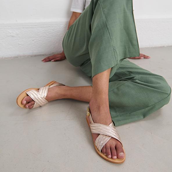 Jonak Flat Sandals With Broad Straps In Platinum Metallic Leather WAPITI