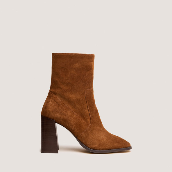 Jonak Heeled Ankle Boots With Square Toe In Cognac Suede VIDAL