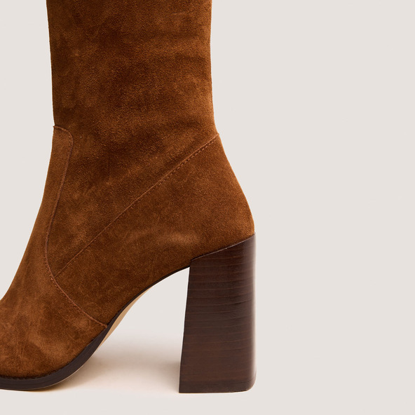 jonak Heeled Ankle Boots with Square Toe in cognac suede VIDAL