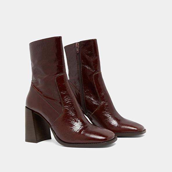 Jonak Heeled Ankle Boots With Square Toes In Chocolate Shiny Leather VIDAL