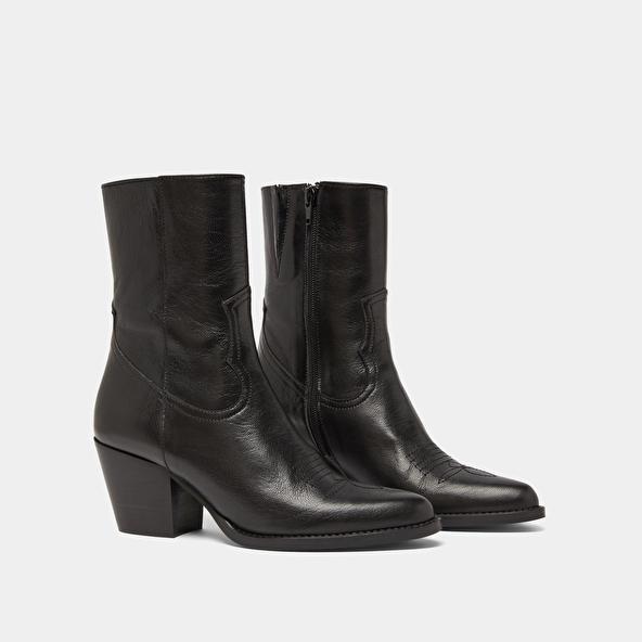 Jonak Heeled Boots With Topstitch In Black Leather DJAMENA