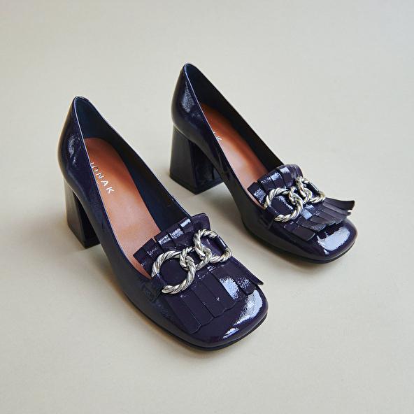 Jonak Heeled Loafers With Silver Buckles In Purple Pleated Patent DOMITILLE