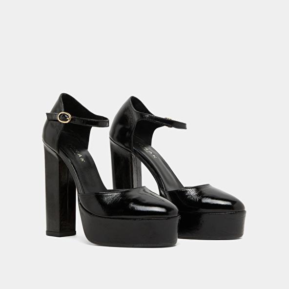 Jonak Heeled Mary Jane And Platforms In Black Glazed Leather VANCOUVER