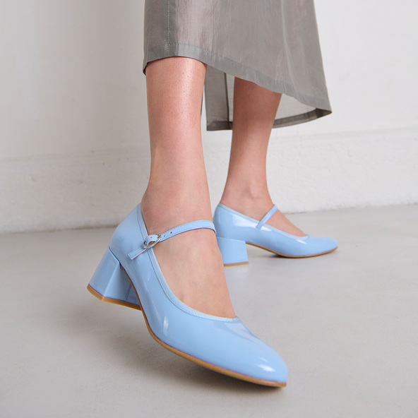 Jonak Heeled Mary Janes In Light Blue Varnish DALMATIE