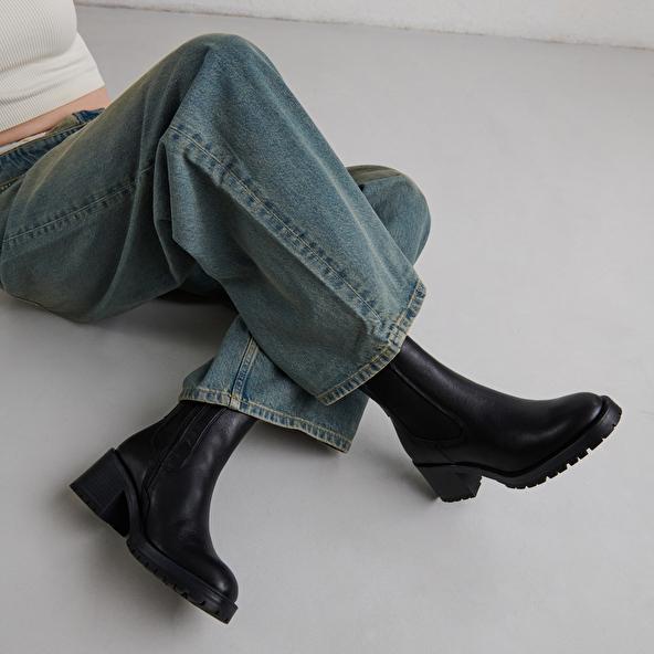 Jonak High Boots With Notched Soles In Black Grained Leather CECILE