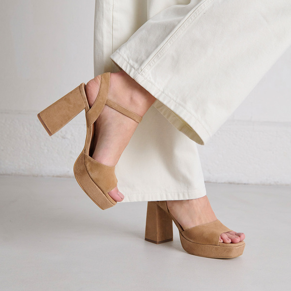Jonak High Heel Sandals With Open Toe In Camel Velvet VLADA
