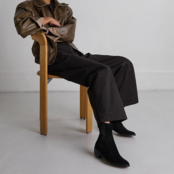 Jonak Boots à élastiques In Black Suede MAEVA