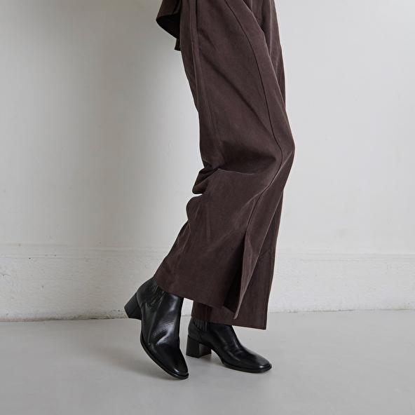 Jonak Bottines à Fronces In Black Leather DINGO